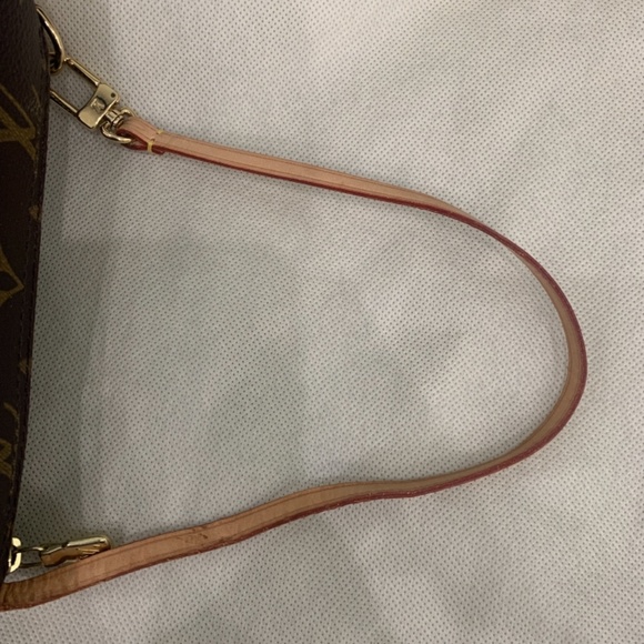 Louis Vuitton Monogram Papillon 30 bag with mini - Picture 12 of 16